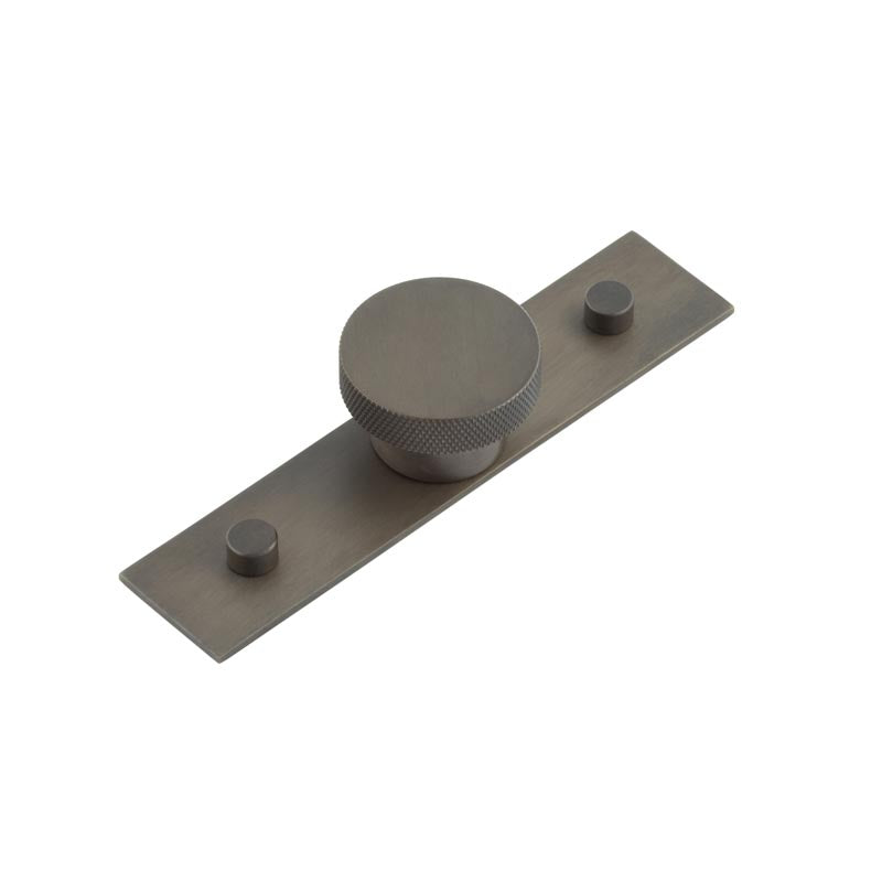 Wenlock Cupboard Knobs Plain Backplate