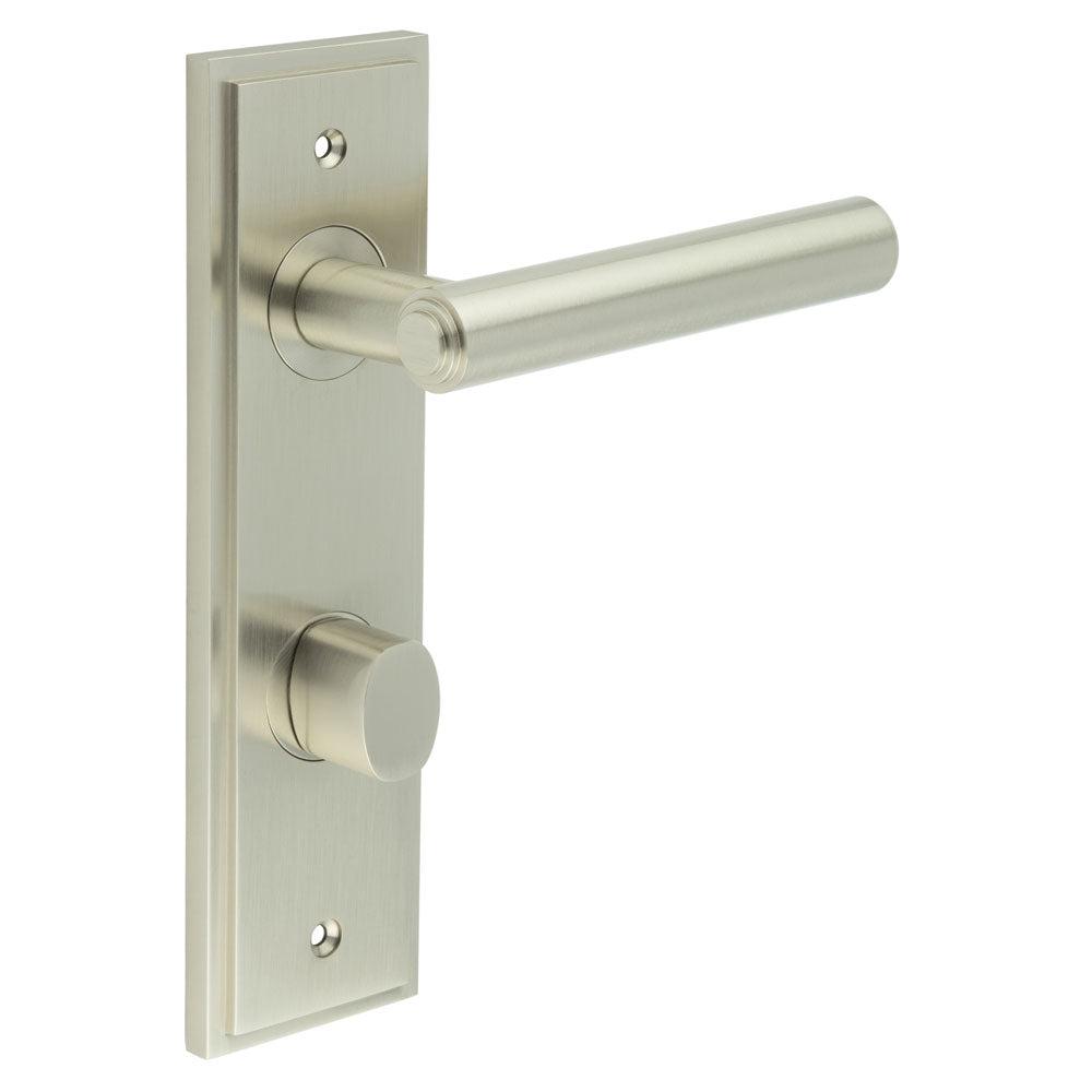 Richmond Door Handle Din Bathroom Backplate & Turn & Release