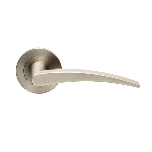 Volantes Designer Lever on Threaded Rose