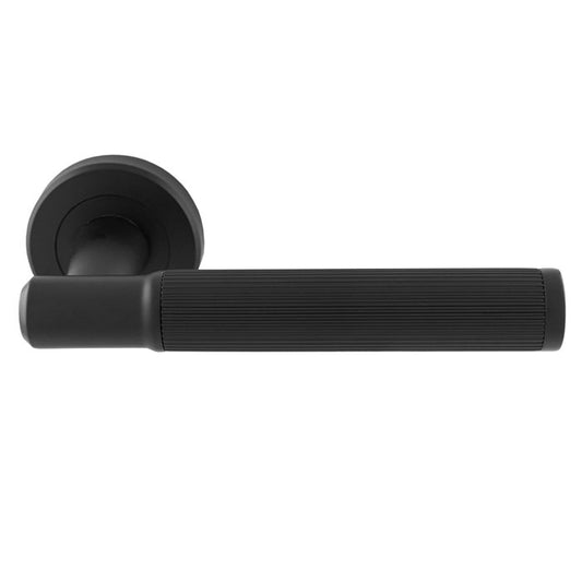 Serozzetta Image Lines Lever On rose Matt Black